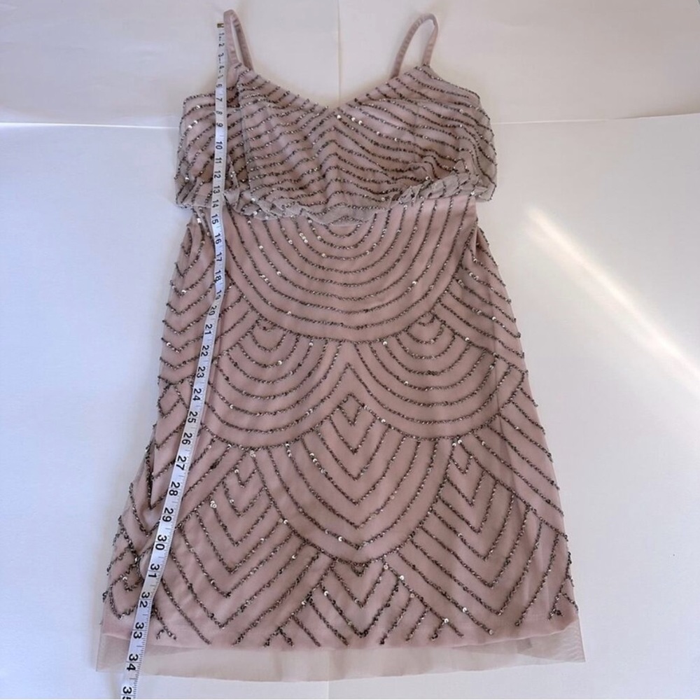 Adrianna Papell Beaded cocktail dress in size 4 - Picture 10 of 16